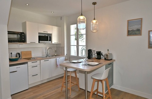 Trouville-sur-Mer Apartment | Charming apartment, bright, quiet, renovated, private parking, "all on foot".