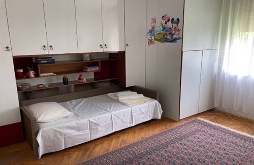 Struga Apartment | Charming apartment in welcoming Struga with AC