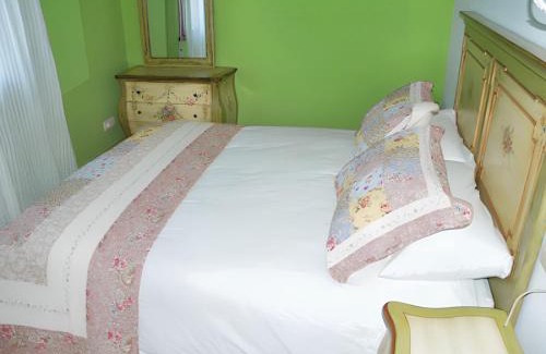 Ibias Municipality Apartment | Charming apartment with pool in San Antolin 30 m² and garden