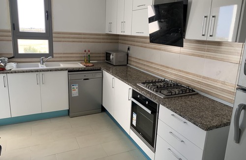 Bouficha Apartment | Charming app. S+2 modern, ground floor, furnished with pool access & mountain view