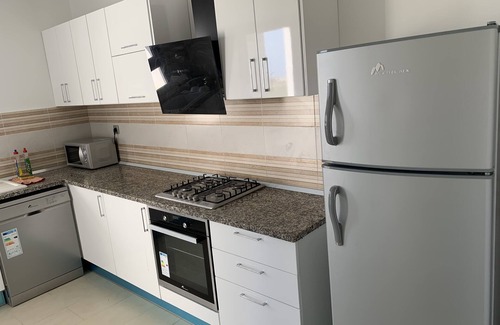 Bouficha Apartment | Charming app. S+2 modern, ground floor, furnished with pool access & mountain view