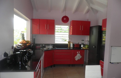 Capesterre-Belle-Eau Villa | CHARMING BRIGHT VILLA WITH POOL BETWEEN SEA & MOUNTAIN