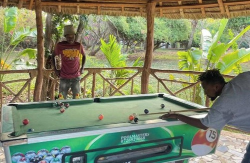 Ukunda House | Charming beachfront 4-bedroom cottage in Msambweni, 45 minutes from Diani.