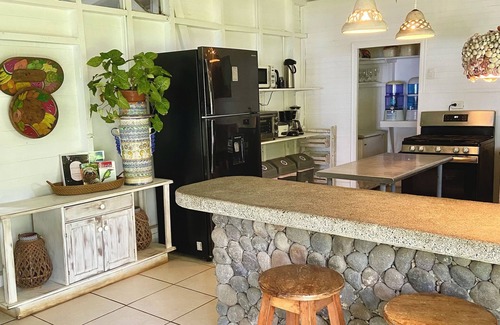 Coco Sunset Hills House | Charming Beachfront Family Vacation Home