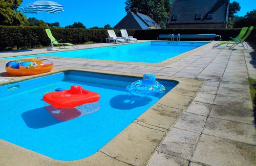 Quistinic Cottage | Charming beamed Breton cottage with heated pools Southern Brittany