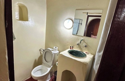 Amezrou Bed & Breakfast | Charming bed & breakfast with WiFi and AC in serene Zagora