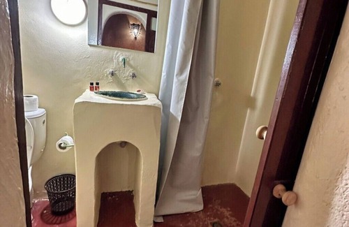 Amezrou Bed & Breakfast | Charming bed & breakfast with WiFi and AC in serene Zagora