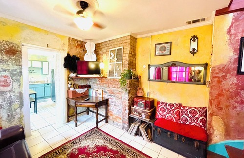 Treme House | Charming Boho Back House in the heart of the Marigny Triangle!