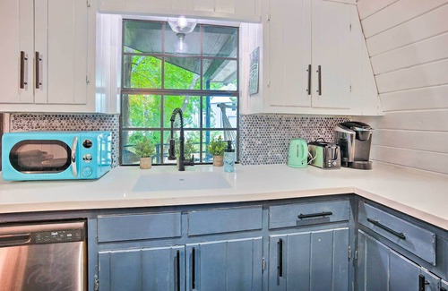 Willis Cabin | Charming Cabin Getaway: Fish, Boat + More!