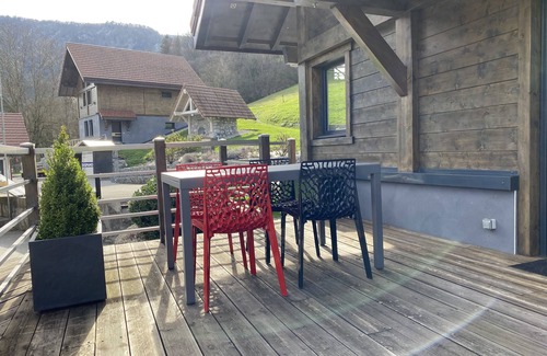 Dingy-Saint-Clair House | CHARMING, COSY DUPLEX CHALET BETWEEN LAKE AND MOUNTAINS