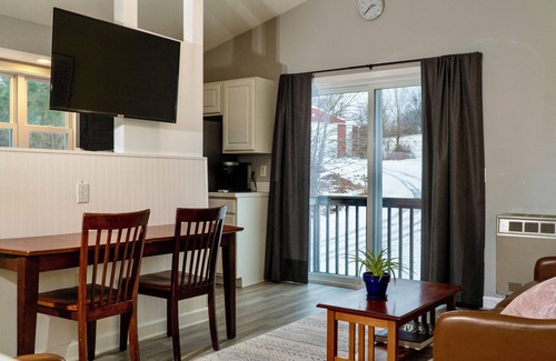 Skaneateles Cottage | Charming Cottage Retreat Near Skaneateles with Stunning Otisco Lake Views