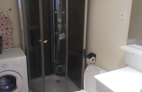 Cours Apartment | Charming country house