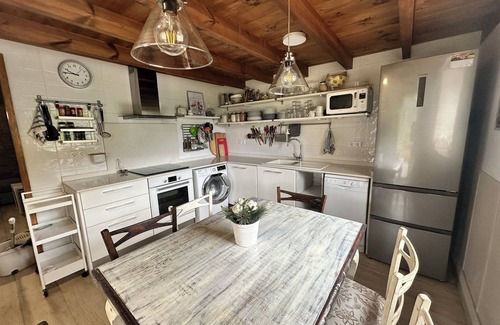 Vinon Cottage | Charming Country House in Asturias with Mountain Views – La Roza