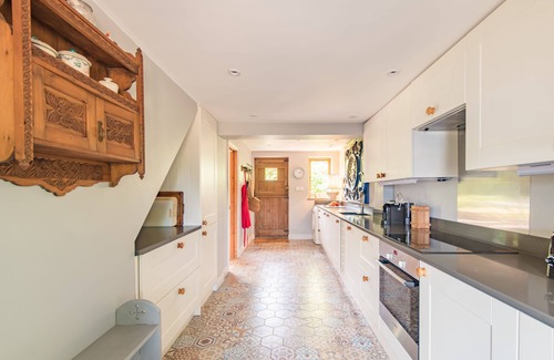 Ham House | Charming countryside cottage with large garden