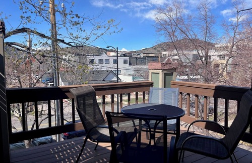 Central Boulder Condo | Charming Downtown Boulder Condo - Only 2 Blocks From Pearl Street