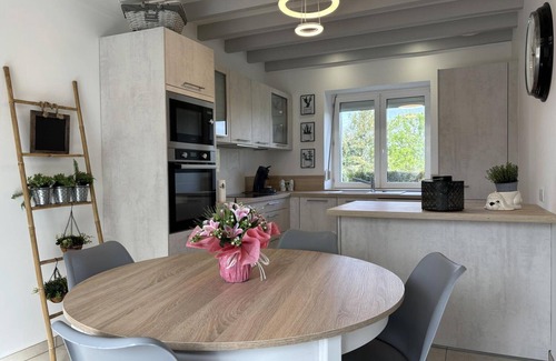 Louroux-Hodement Cottage | Charming Family Home: 6 Guests, AC, Bikes, Near Hiking Trails & Herisson, Modern Amenities