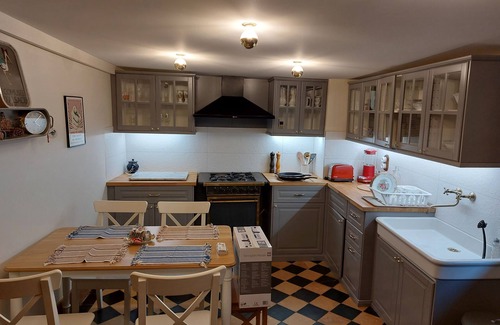 Gueberschwihr Apartment | Charming family gîte Charlotte et Suzette