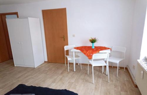 Salzelmen Apartment | Charming flat in Schönebeck