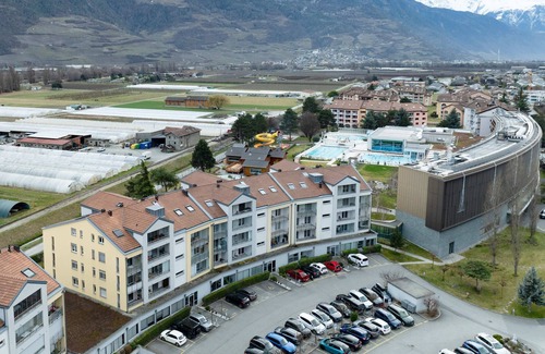 Saillon House | Charming flat with a magnificent south-facing terrace in the directly accessible Bains de Saillon co