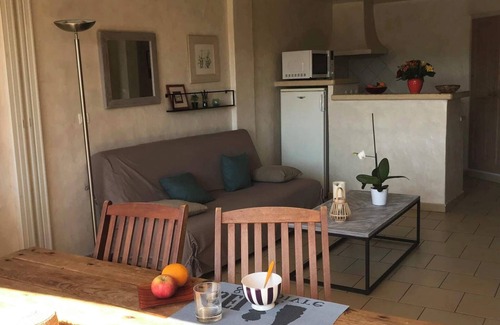 Lecci Apartment | Charming flat with view on the lagoon