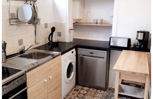 Bruges-Capbis-Mifaget House | Charming Pyrenees gîte - jacuzzi - 2/3 pers