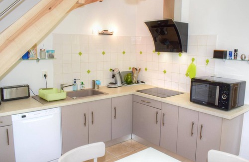 Saint-Georges-sur-Cher Cottage | Charming Cottage by 15th-Century Watermill: Private Courtyard, Near Chenonceaux & Beauval Zoo