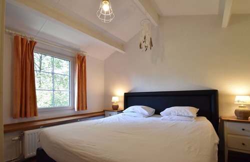 Clavier Cottage | Charming gite in Les Avins situated by a stream