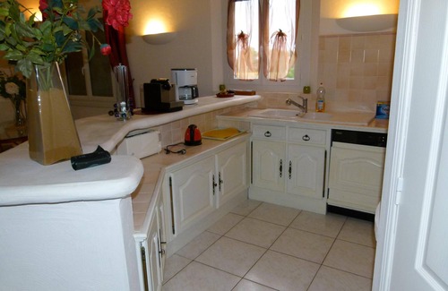 Cebazan Cottage | Charming gite in the heart of nature on 5000 m2 of wooded grounds for two people