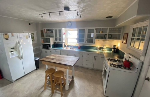 Viroqua House | Charming Historic Home est. 1898