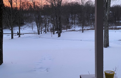 Highland House | Charming home in Hudson Valley, with a seasonal pool, 2 hours from NYC