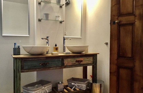 Azilone-Ampaza House | Charming house between sea and mountains