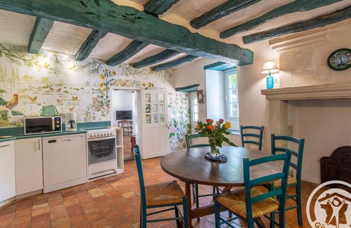 Denee Cottage | Charming house with enclosed garden near the Louet river