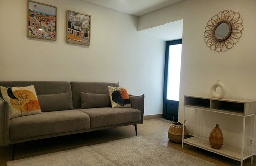 Viseu Apartment | Charming Jasmin house