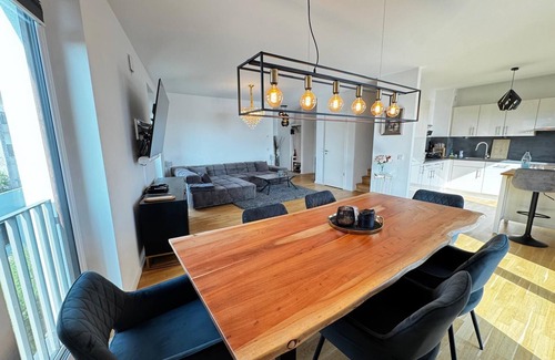 Stellingen Condo | Charming maisonette