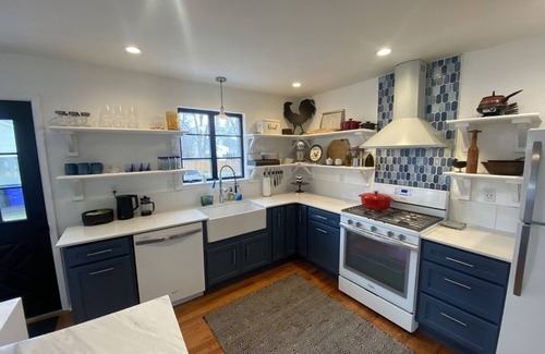 Brick House | Charming MCM Ranch. A bike ride to the beach. Friendly, safe neighborhood.