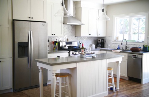 Dillon Beach House | Charming modern bungalow w/hot tub steps away from the beach