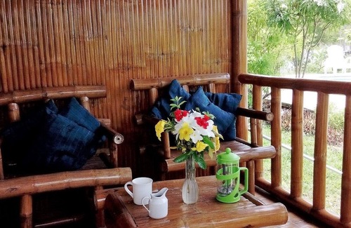 Zamboanguita Cottage | Charming overlooking cottage in enchanting Zamboanguita with WiFi