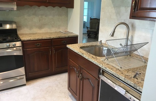 Cutchogue House | Charming Recently Updated Waterfront Home