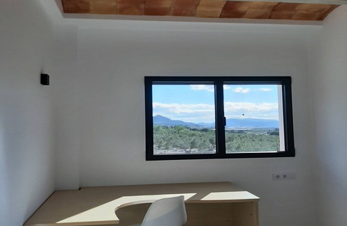 Biar House | Charming reservoir house