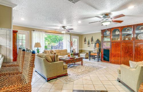 Lincoln Parish House | Charming Retreat with Patio Near GramblingandRuston!