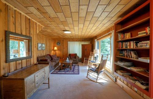 Cameron House | Charming Riverside Cabin with Deck Overlooking Madison River near Three Dollar Bridge in McAllister, Montana