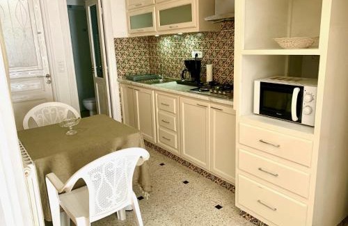 Sidi Abdel Aziz Apartment | Charming S1 Near La Marsa Beach