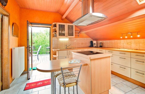 Ny Apartment | Charming Stay Near Forests