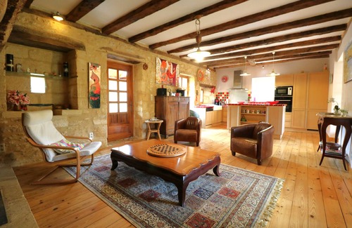 Meyrals House | CHARMING STOME HOUSE WITH ENCLOSED GARDEN AND PRIVATE POOL CLOSE TO SARLAT