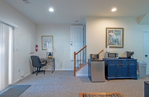 Leesburg Apartment | Charming studio with WiFi and AC in serene Leesburg