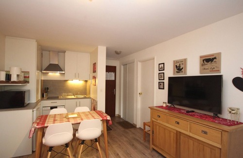 Mont-Dore Apartment | Charming T2 with Garage, WiFi, Near Mont-Dore Center and Amenities