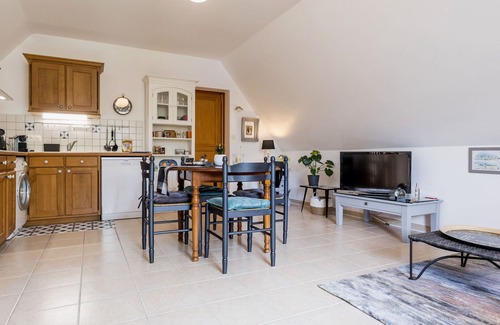 Saint-Lyphard Cottage | Charming Thatched Cottage in Peaceful Hamlet near Guérande and La Baule