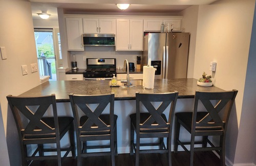 Village Green House | Charming Townhome in Baldwinsville