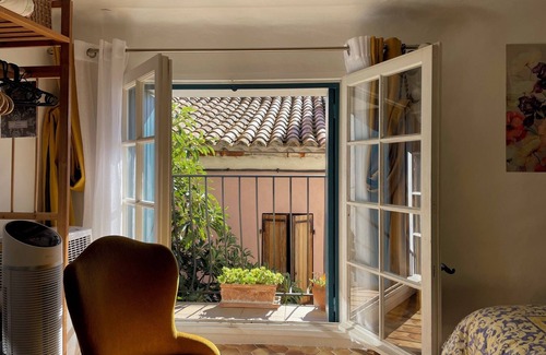 Bormes-Les-Mimosas House | Charming village house in the heart of a medieval village