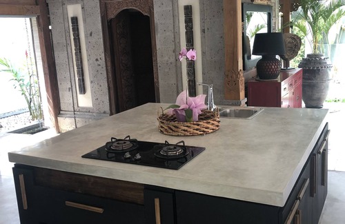 Kerobokan Villa | CHARMING VILLA 1100m2 SEMINYAK